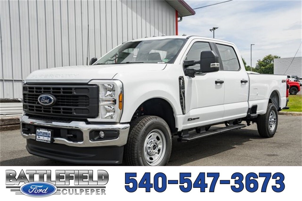 New 2025 Ford F-250 XL Truck Crew Cab