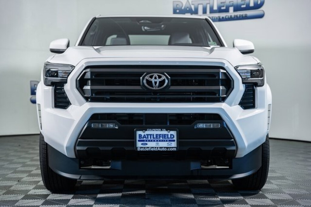 New 2025 Toyota Tacoma SR5 4X4 DOUBLE CAB