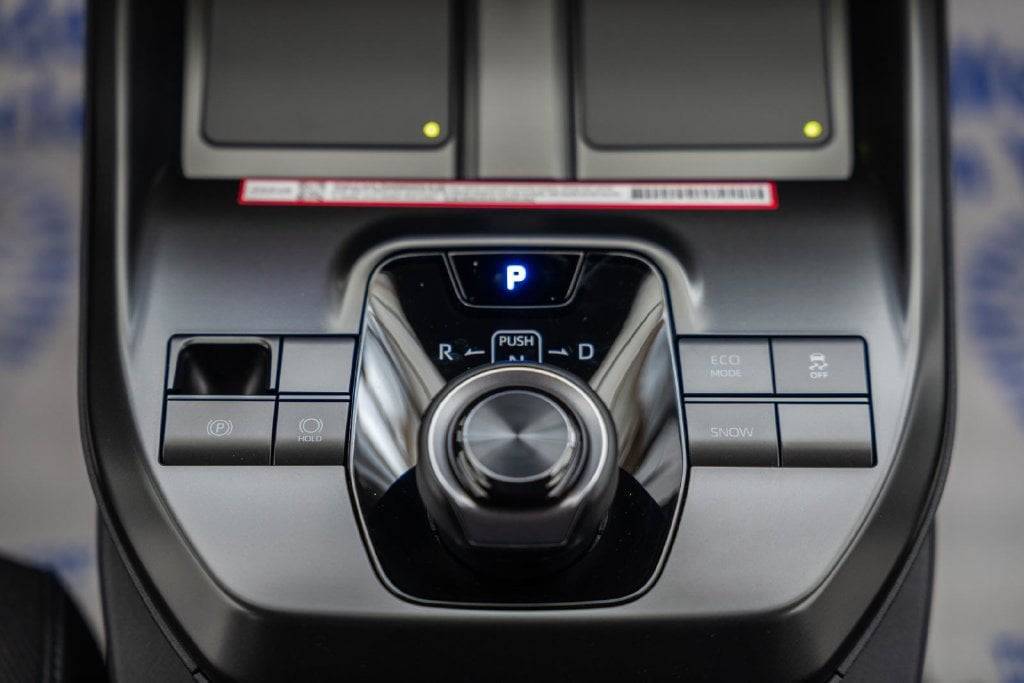 2026 Toyota C-HR SE - Photo 28