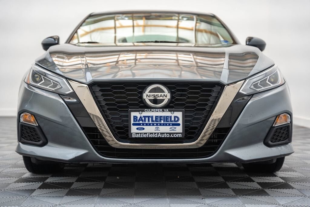 Used 2022 Nissan Altima 2.5 SR Sedan