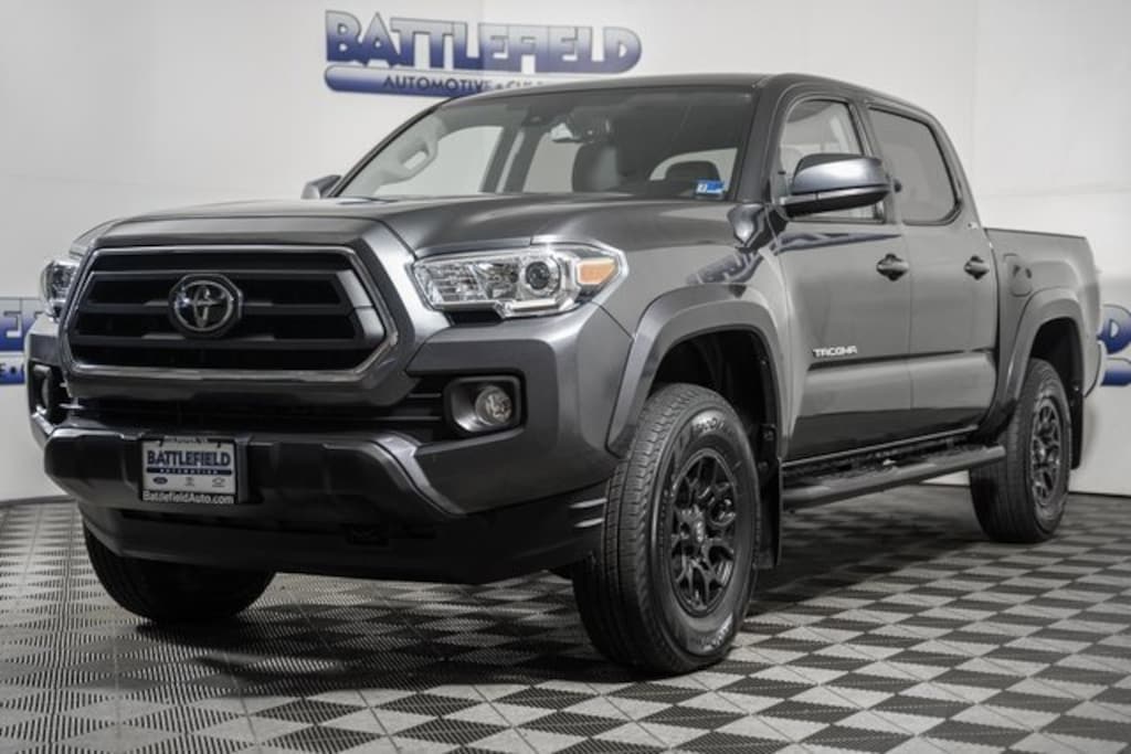 Used 2022 Toyota Tacoma SR5 Truck Double Cab