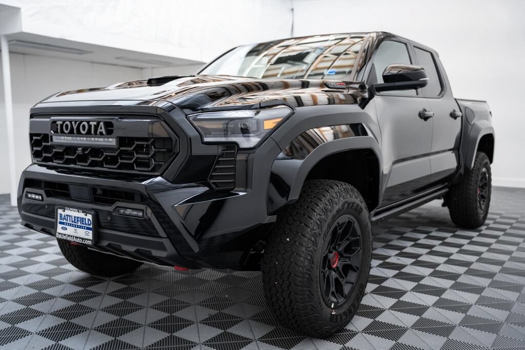 New 2026 Toyota Tacoma i-FORCE MAX TRD Pro 4X4 DOUBLE CAB HV