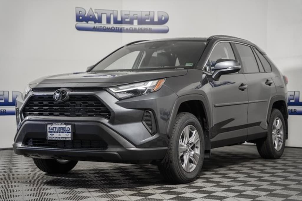 New 2025 Toyota RAV4 XLE XLE AWD SUV