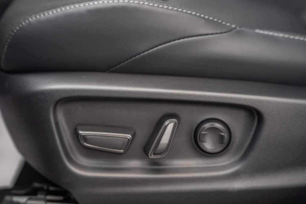 2026 Toyota C-HR SE - Photo 39
