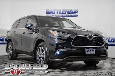 2022 Toyota Highlander XLE SUV