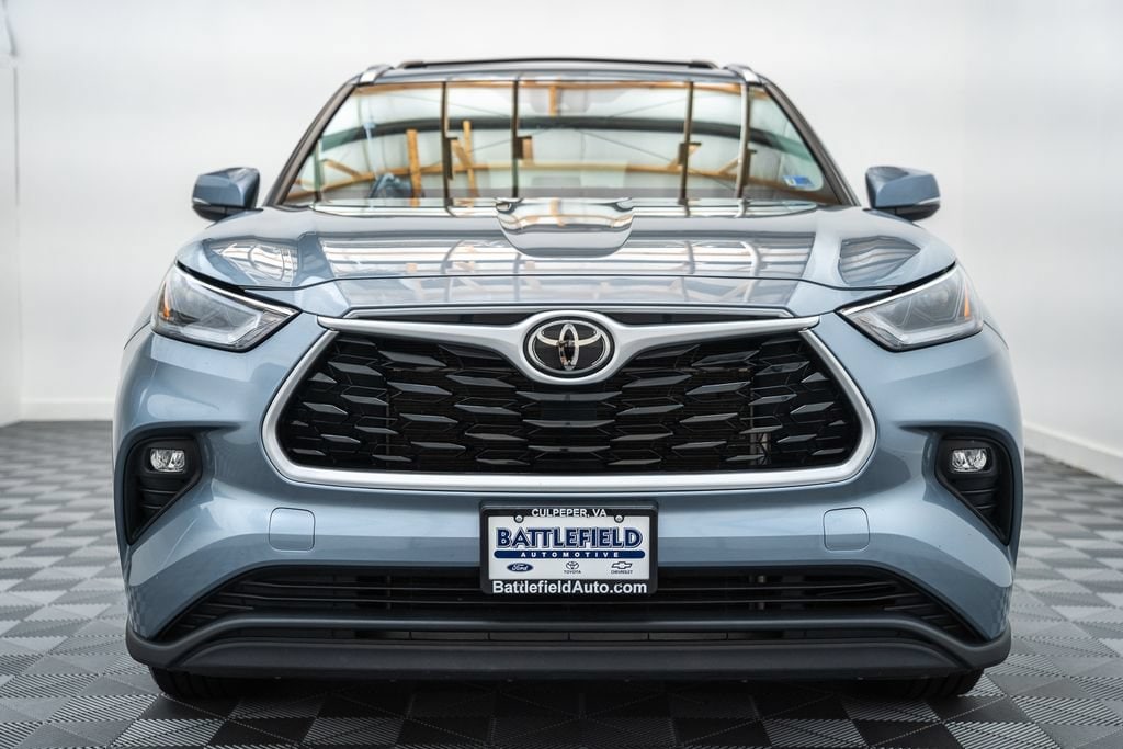 Used 2021 Toyota Highlander XLE SUV