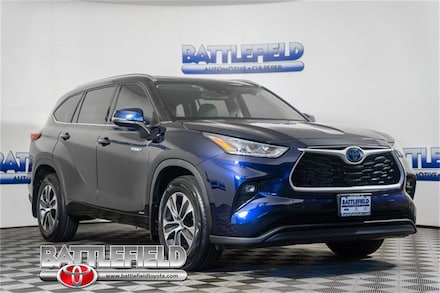 2020 Toyota Highlander Hybrid XLE SUV