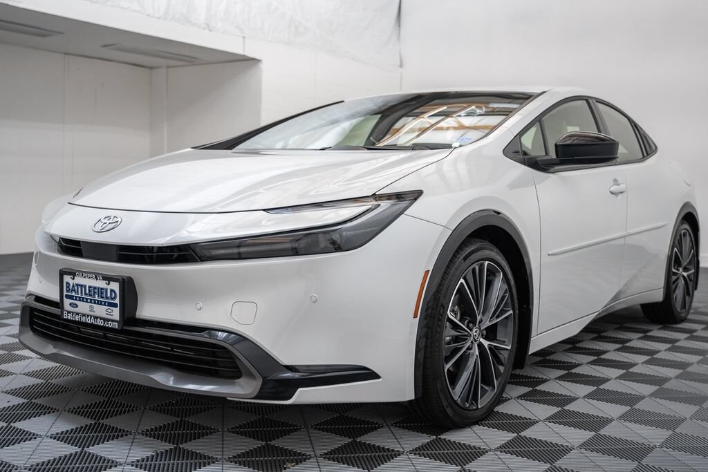 Certified 2024 Toyota Prius XLE Hatchback