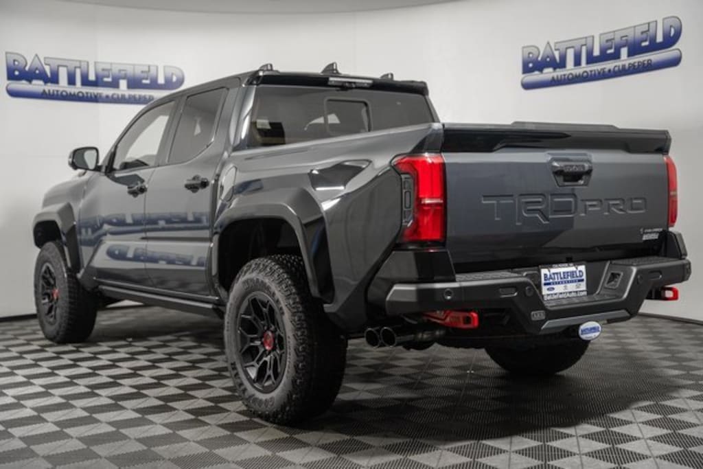New 2025 Toyota Tacoma i-FORCE MAX TRD Pro 4X4 DOUBLE CAB HV