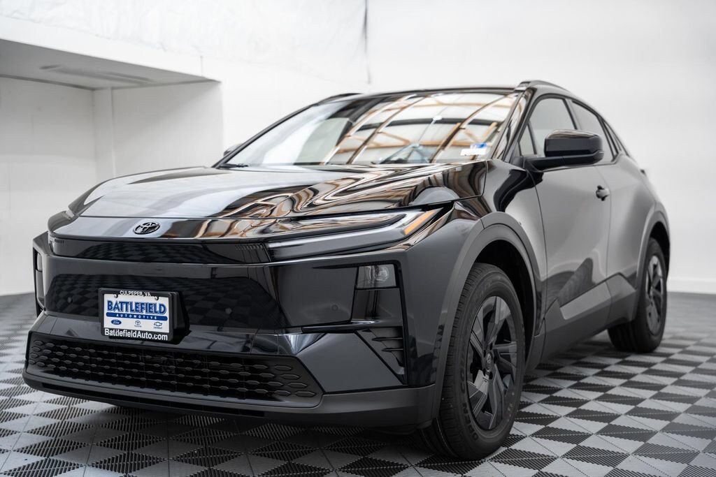 New 2026 Toyota C-HR SE SE AWD