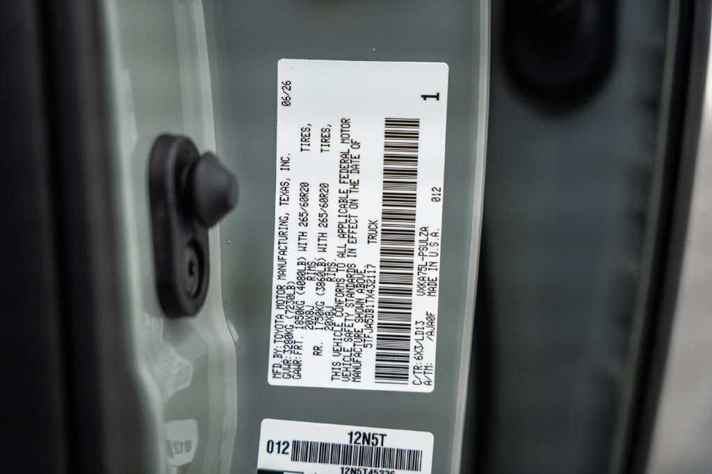 2026 Toyota Tundra Limited - Photo 44