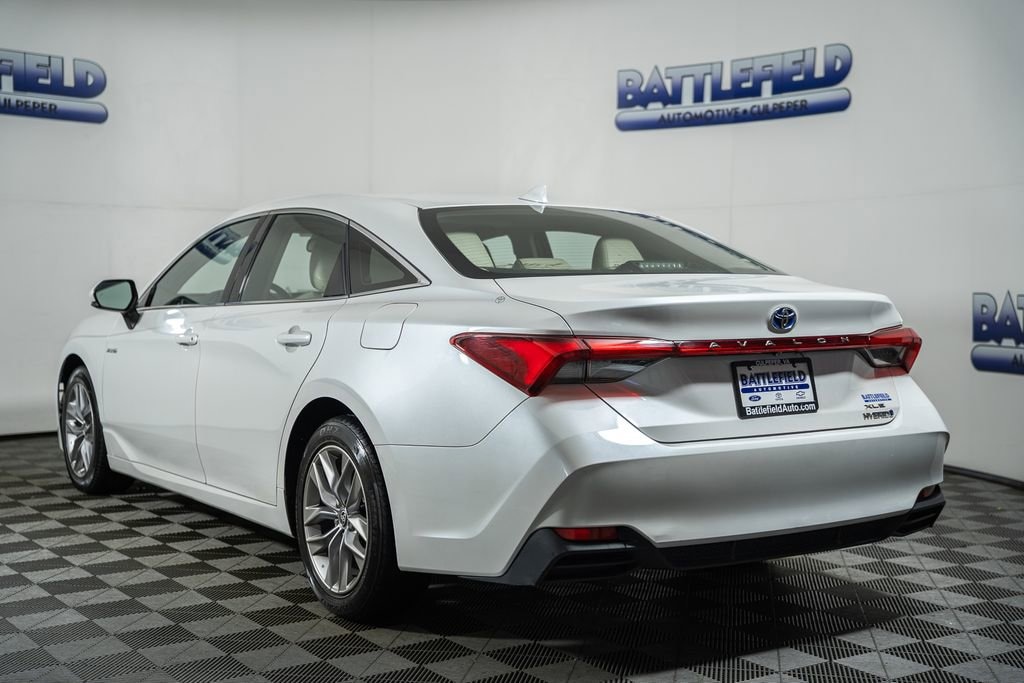 Used 2020 Toyota Avalon Hybrid XLE Plus Sedan