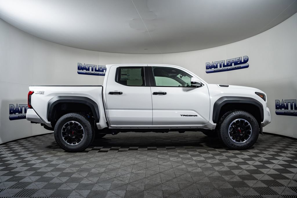 2026 Toyota Tacoma TRD Off Road - Photo 11