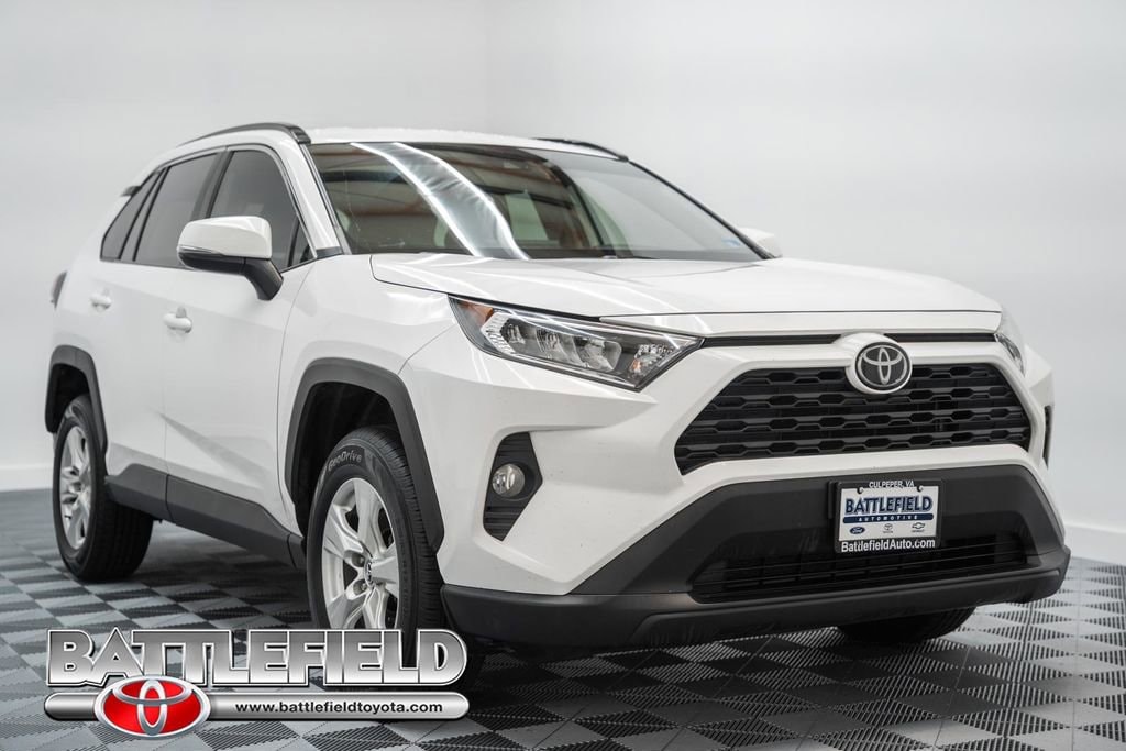 2020 Toyota RAV4 XLE