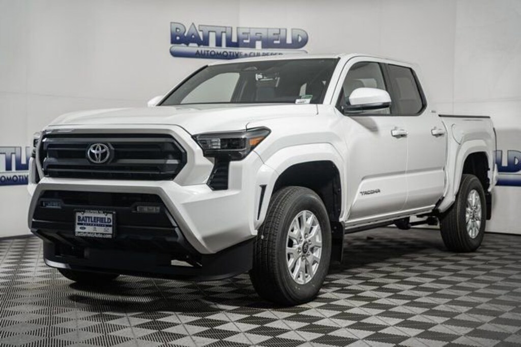 New 2026 Toyota Tacoma SR5 4X2 DOUBLE CAB
