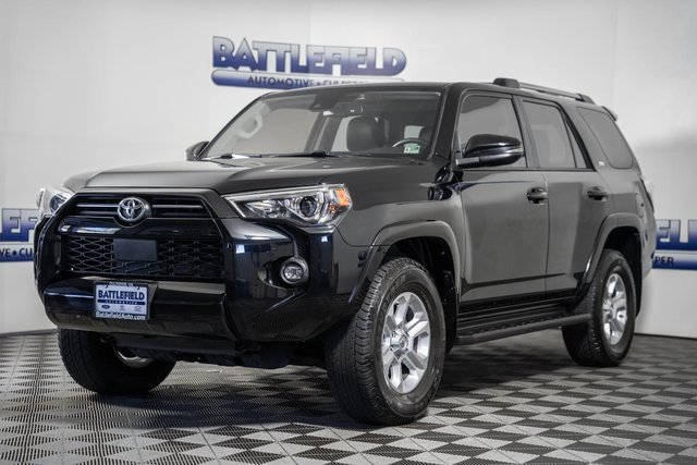 2021 Toyota 4Runner SR5 Premium photo 3