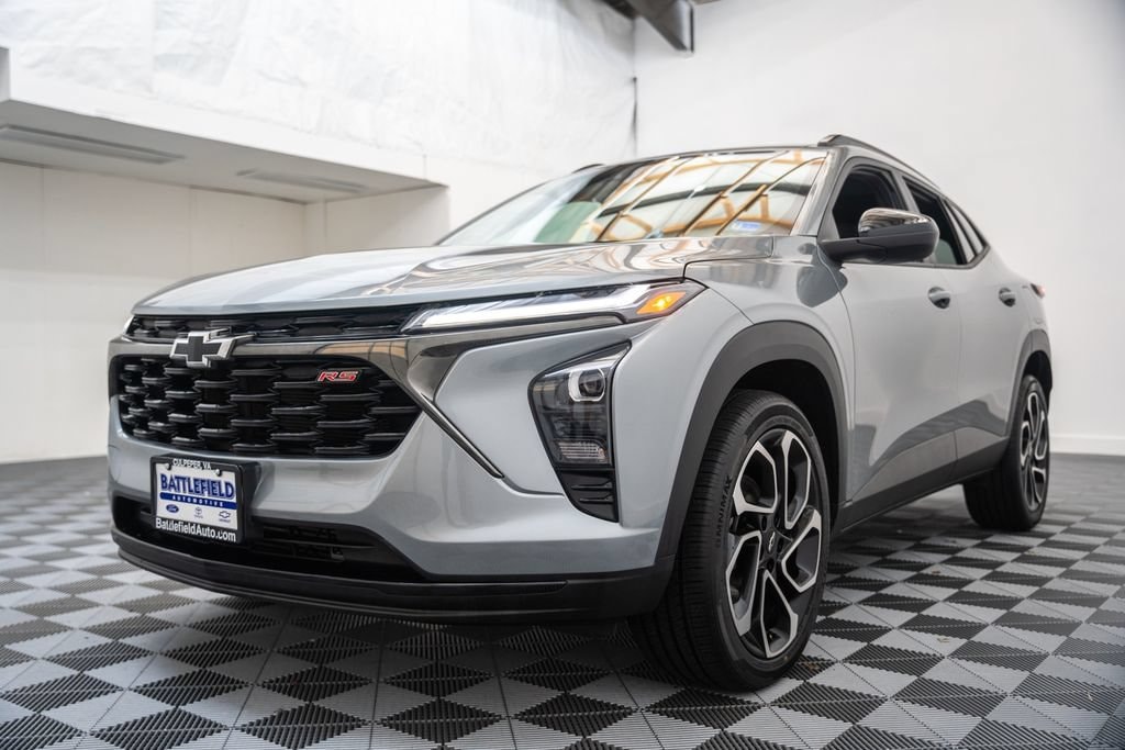 Used 2024 Chevrolet Trax 2RS SUV