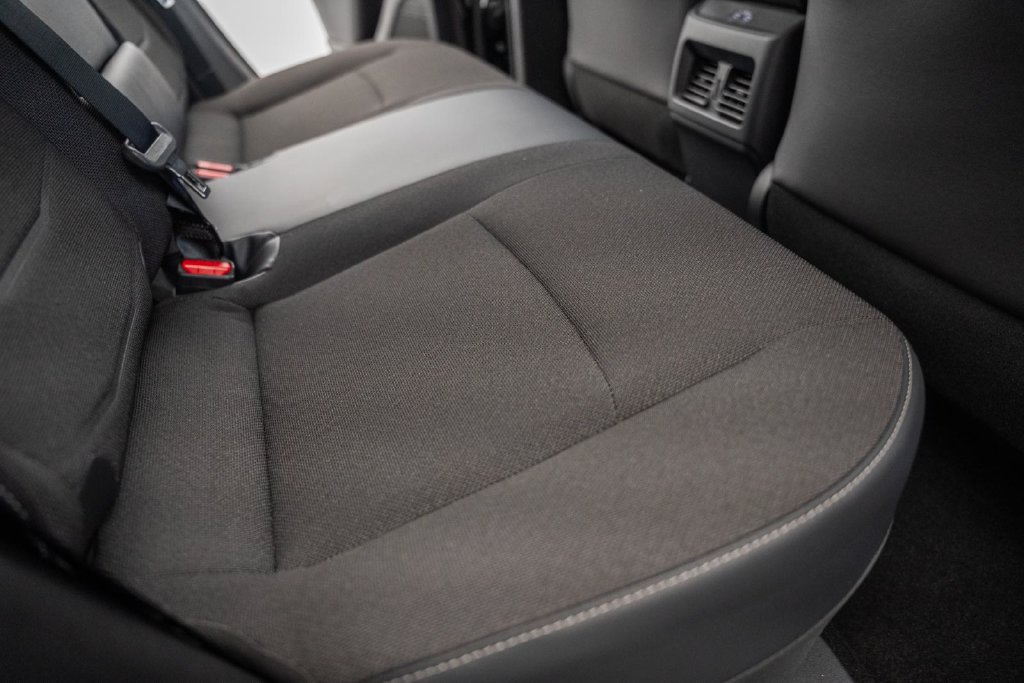 2026 Toyota C-HR SE - Photo 35