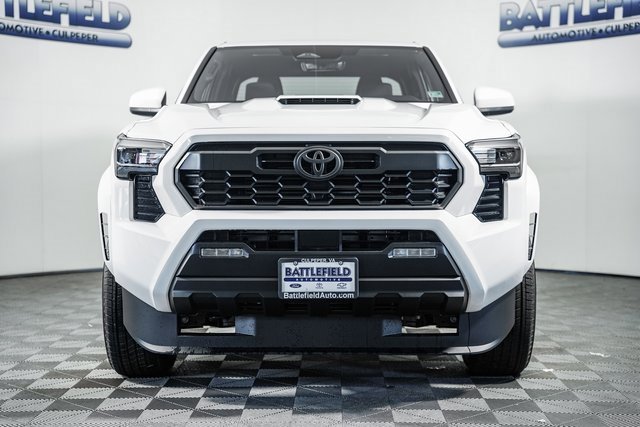 2025 Toyota Tacoma TRD Sport 4x4 Double Cab photo 2