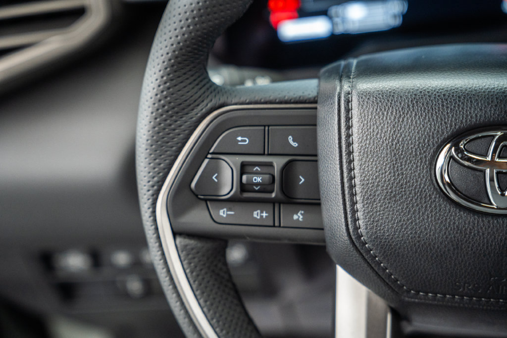 2026 Toyota Tundra Limited - Photo 33