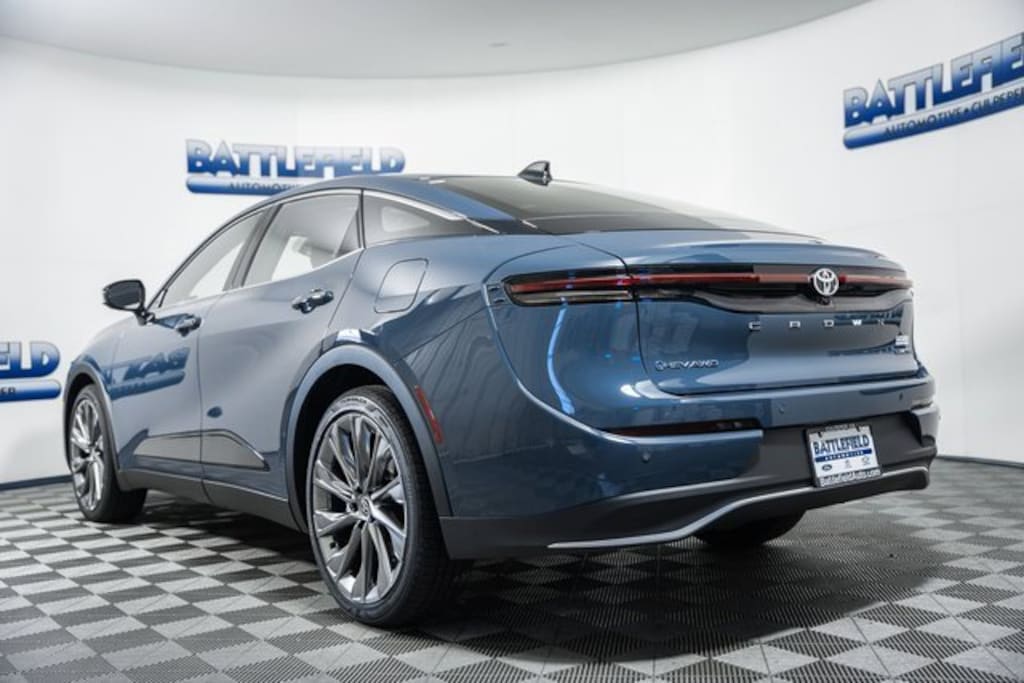 New 2026 Toyota Crown Limited LIMITED