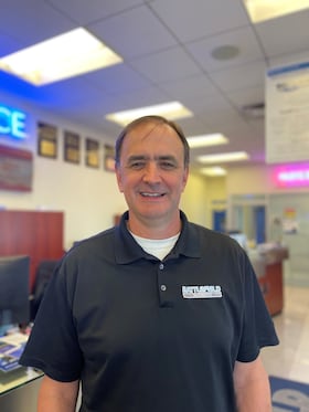 Staff member Steve Lemons from ID_bfa8c9048877