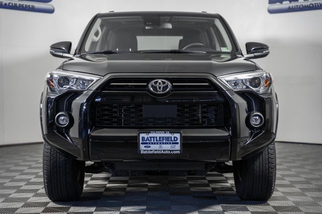 2021 Toyota 4Runner SR5 Premium photo 2