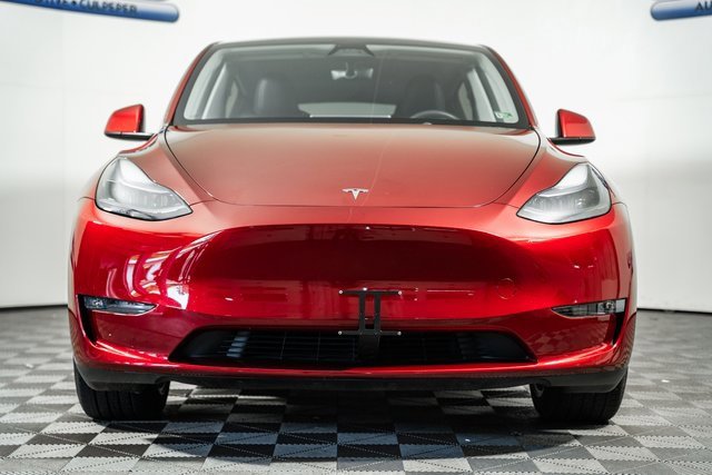 Used 2024 Tesla Model Y Long Range with VIN 7SAYGAEE8RF988848 for sale in Culpeper, VA
