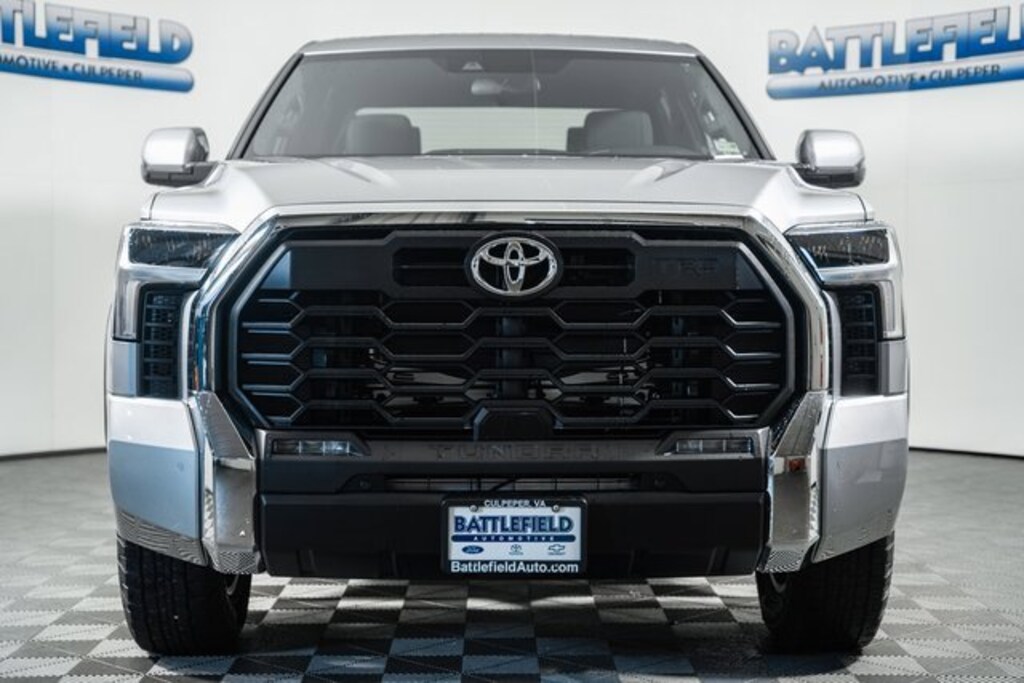 New 2026 Toyota Tundra SR5 SR5 CREWMAX 5.5