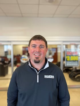 Staff member Brandon Cross from ID_5517444535f0