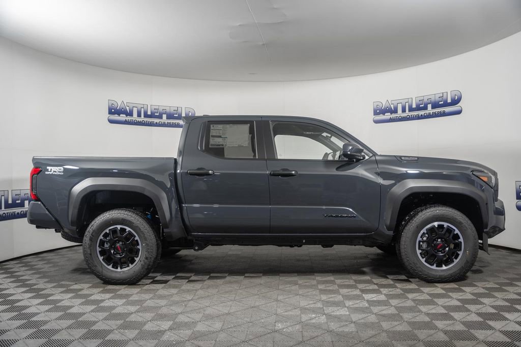 2026 Toyota Tacoma TRD Off Road - Photo 12