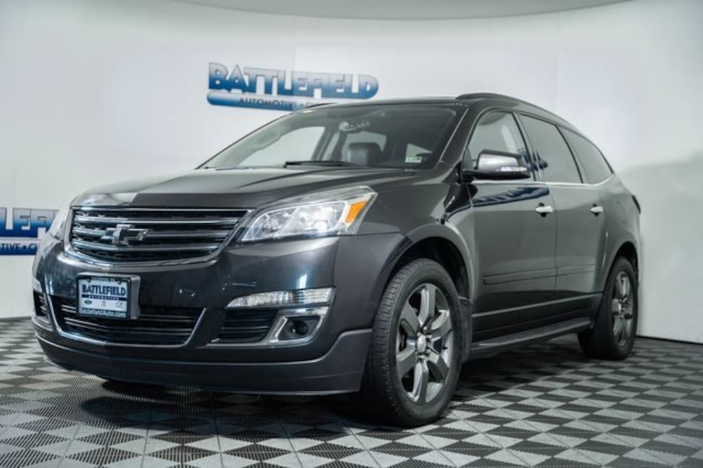 Used 2017 Chevrolet Traverse 2LT SUV