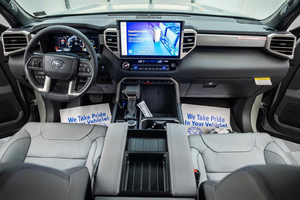 2026 Toyota Tundra Limited - Photo 23
