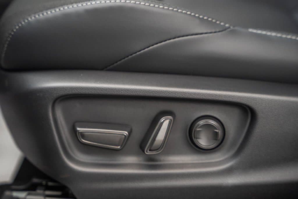 2026 Toyota C-HR SE - Photo 39