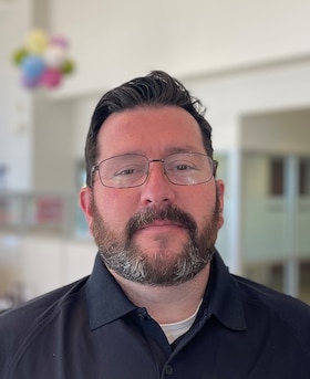 Staff member Paul Alexander from ID_85cd094353d0