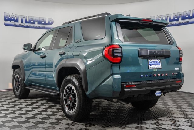 2025 Toyota 4Runner TRD Off-Road Premium photo 4