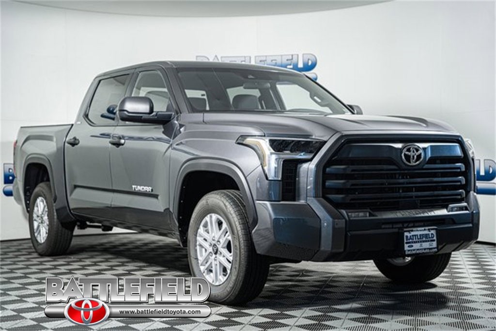 2026 Toyota Tundra SR5's photo