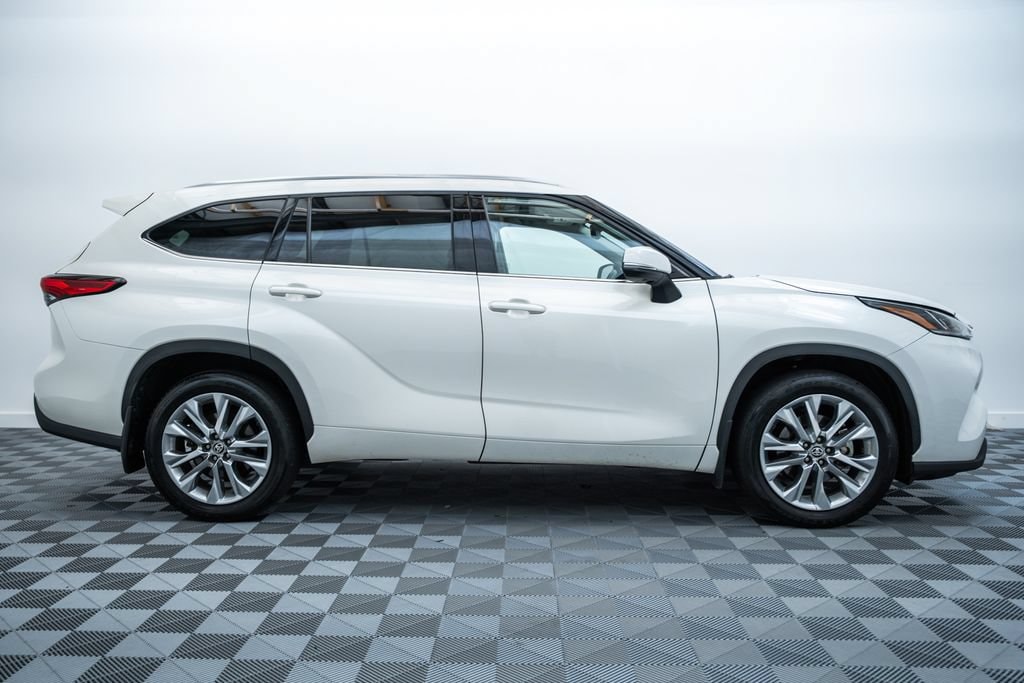 Used 2021 Toyota Highlander Limited SUV