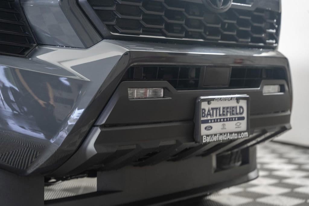 2026 Toyota Tacoma TRD Off Road - Photo 14