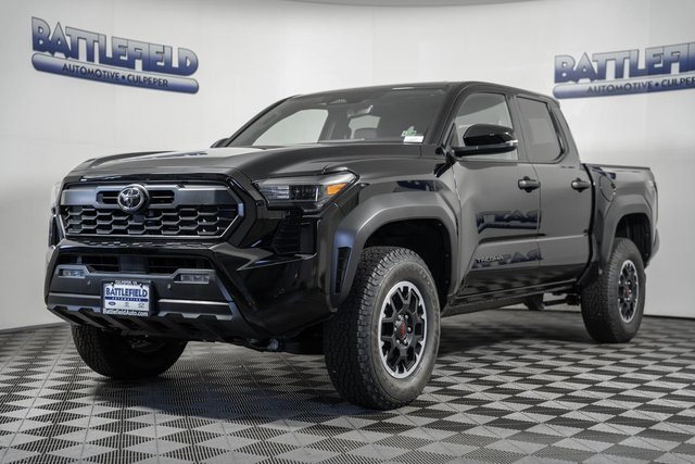 2025 Toyota Tacoma TRD Off-Road 4x4 Double Cab photo 3