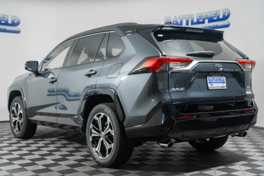 New 2025 Toyota RAV4 Plug-in Hybrid XSE PLUG-IN HYBRID