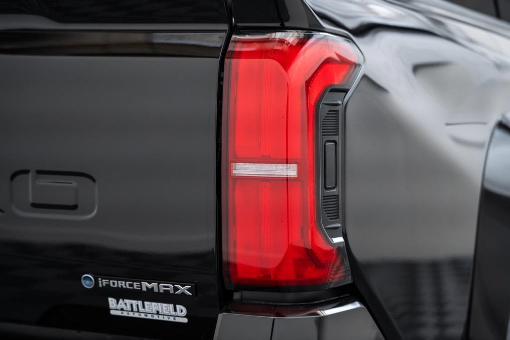 2026 Toyota Tacoma TRD Pro - Photo 9