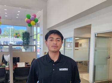 Staff member Chris Chavez from ID_fadc6c59a71a