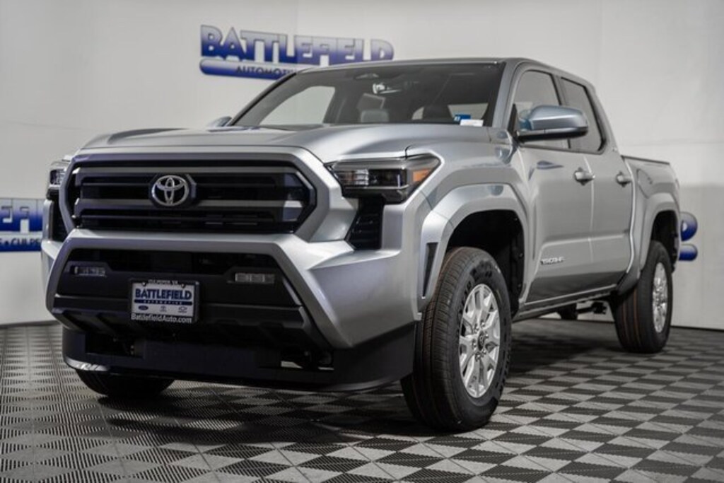 New 2026 Toyota Tacoma SR5 4X4 DOUBLE CAB