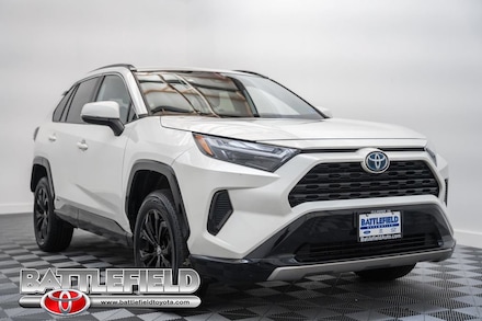 2022 Toyota RAV4 Hybrid SE SUV