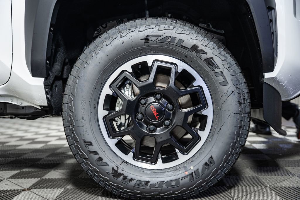 2026 Toyota Tacoma TRD Off Road - Photo 18