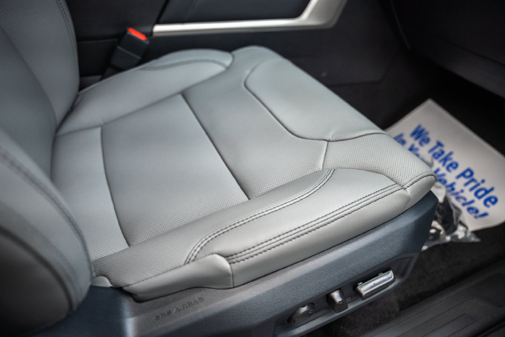 2026 Toyota Tundra Limited - Photo 37