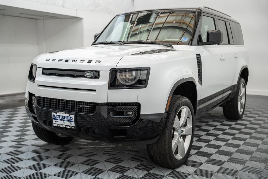 Used 2023 Land Rover Defender 130 X-Dynamic SE SUV