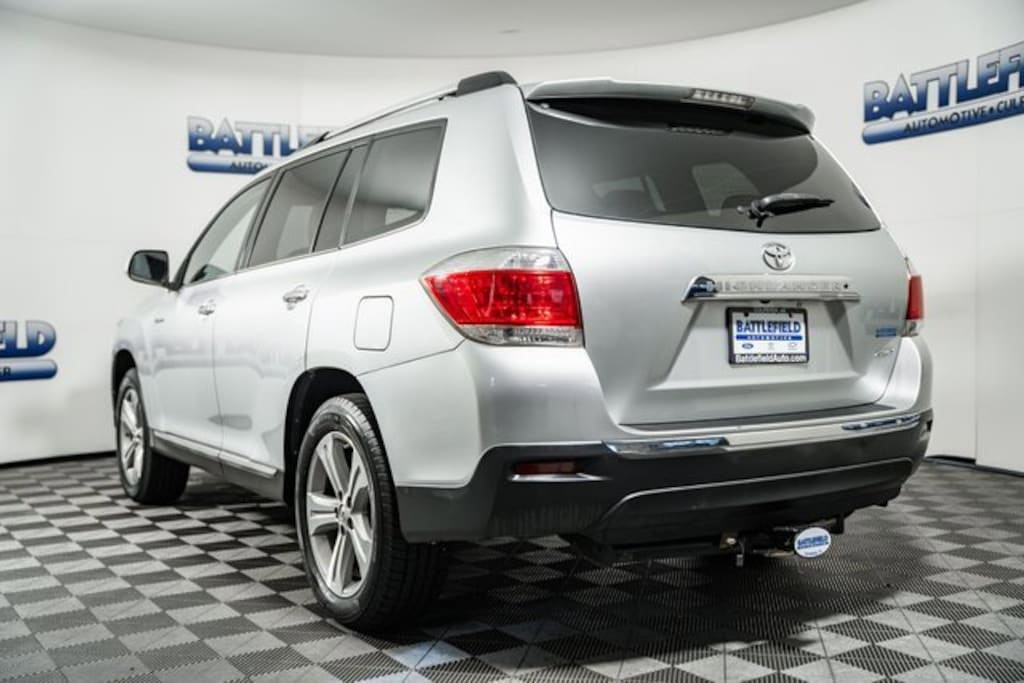 Used 2013 Toyota Highlander Limited SUV