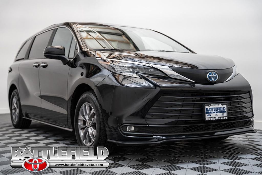 2025 Toyota Sienna